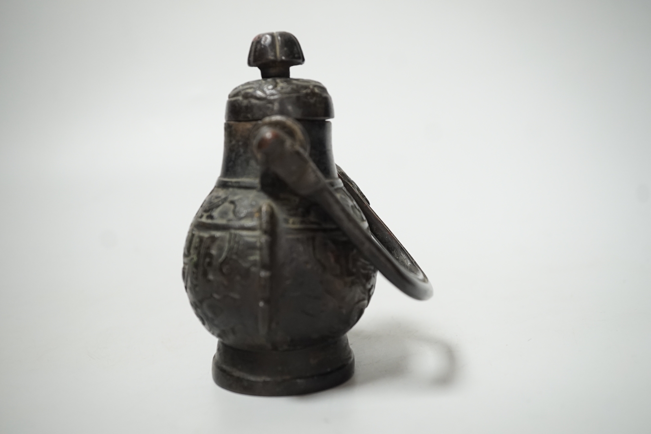 A 17th century Chinese archaistic bronze vessel, 11cm